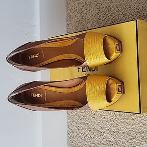 FENDI Tri Color Lizard Leather Embossed Fendista Pumps